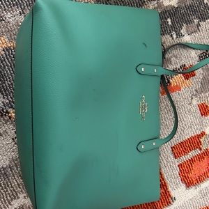 Genuine leather Coach shoulder bag.